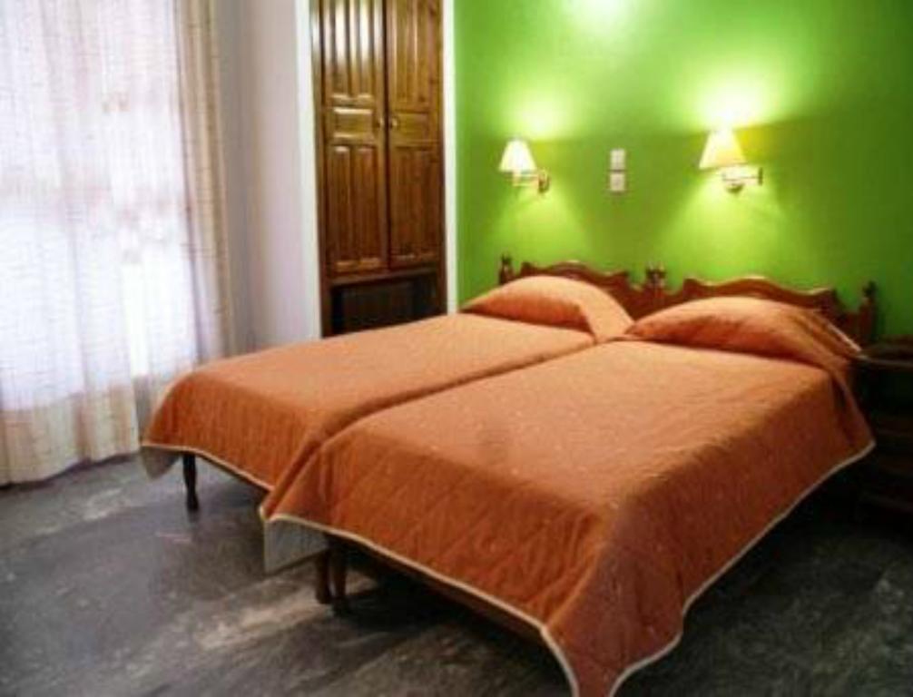Pothos Hotel Skiathos Town Exterior photo