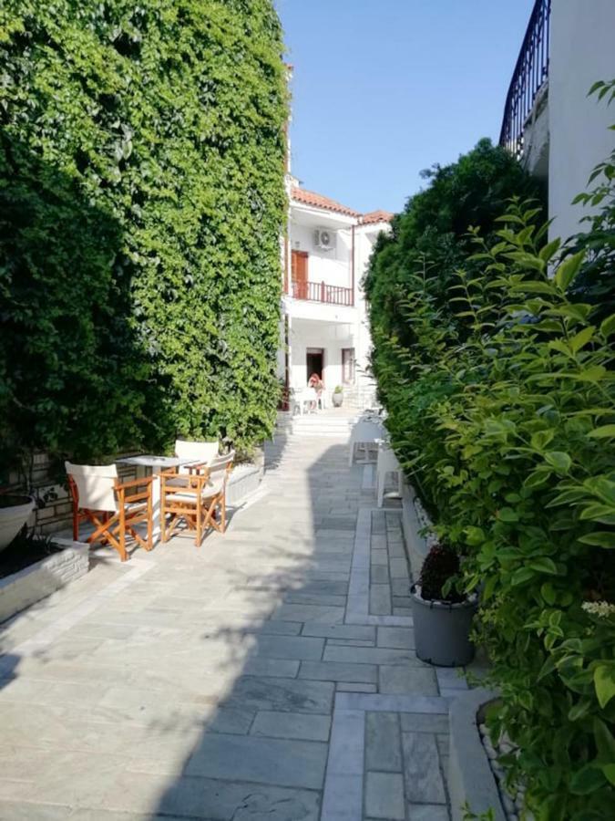 Pothos Hotel Skiathos Town Exterior photo